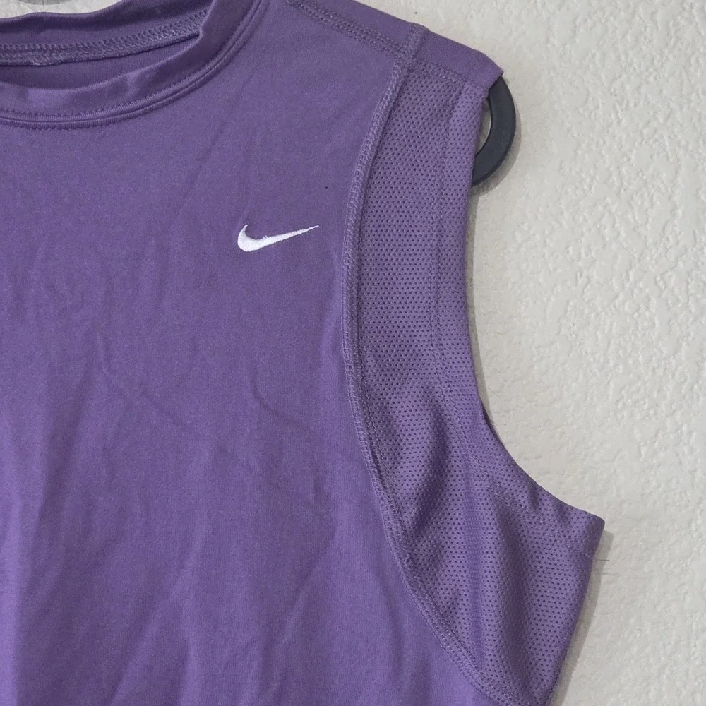 NIKE  fitdry Women's Athletic DryFit Tank Top Running Size Med Purple